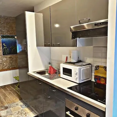 Tatil Evi Le Paradis - 2 *